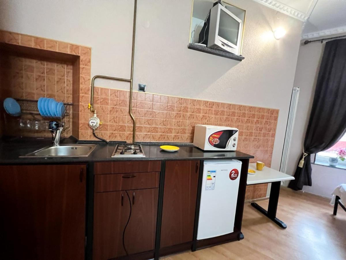 Apartment In The Historic Center Kijev Kültér fotó